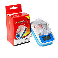 Incarcator universal cu LCD si USB