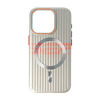 Accesorii GSM - Toc PC Metallic Lines: Toc PC Metallic Lines Magsafe Apple iPhone 15 Pro Ivory